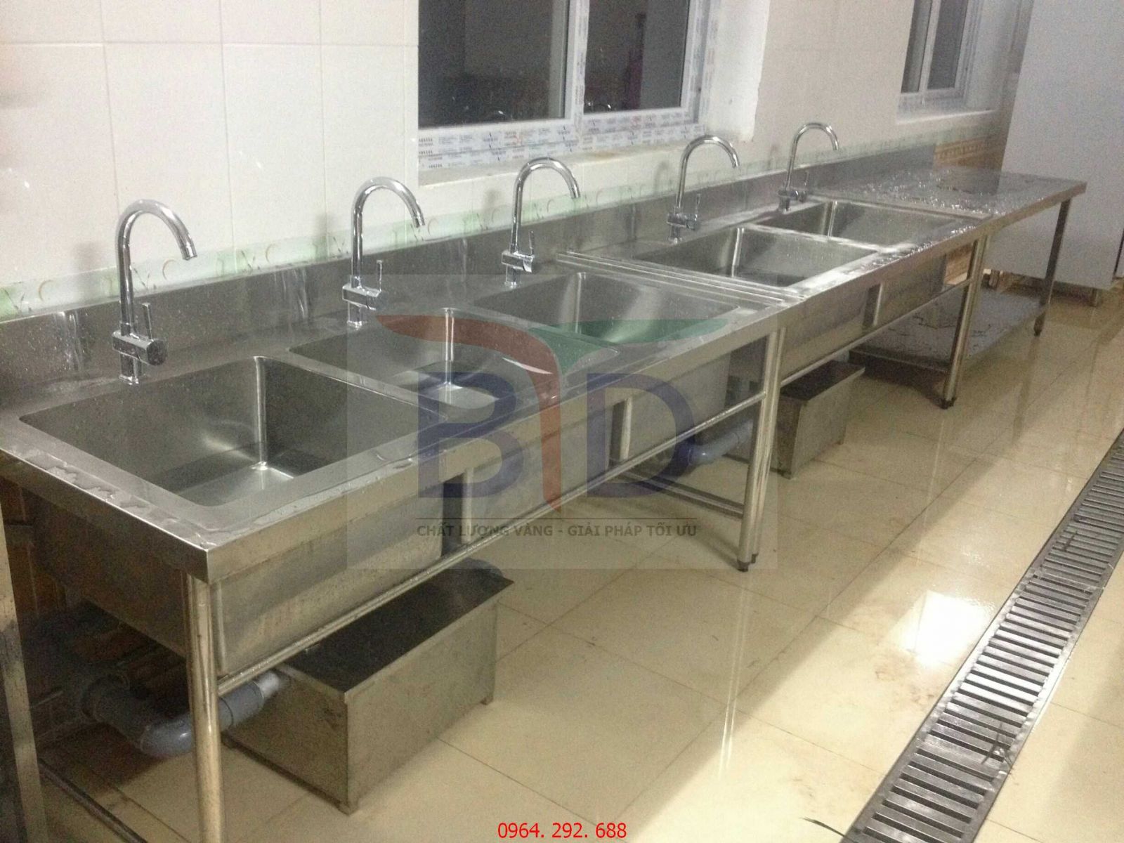 Thi công hệ thống thoát sàn khu bếp nhà máy dệt nhuộm Thiên Nam Sunrise- Vụ Bản- Nam Định