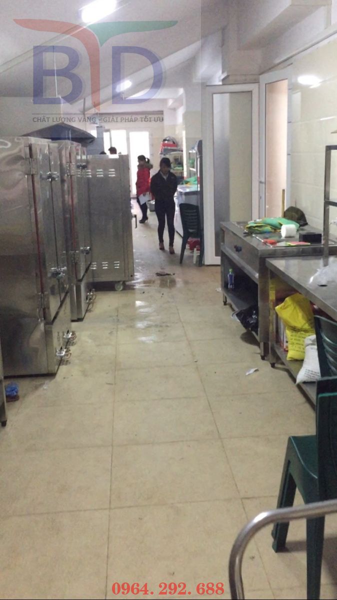 Hệ thống tủ cơm công nghiệp tại khu bếp Trung tâm hội nghị tỉnh Cao Bằng