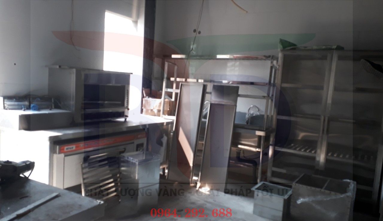 Lò nướng công nghiệp tại bếp khu nhà ăn Viện khoa học hình sự Bộ Công An- 99 Nguyễn Tuân- Thanh Xuân- Hà Nội