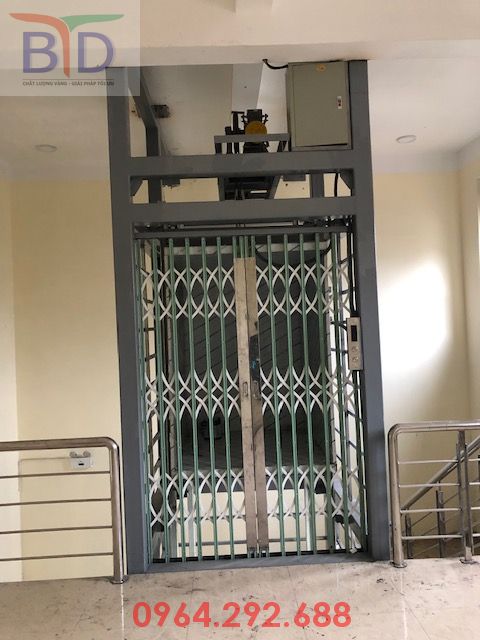 Tầng 2 thang máy chở tài liệu 300kg- 2 stops tại kho vật chứng công an Ba Vì- Hà Nội