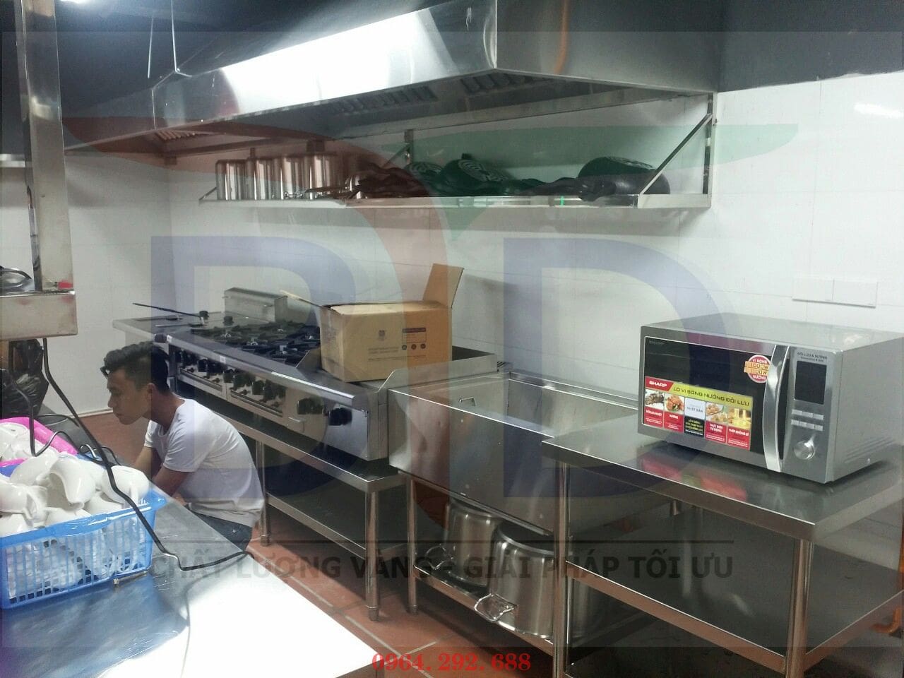 Bếp âu công nghiệp cho nhà hàng diện tích nhỏ tại Hà Nội